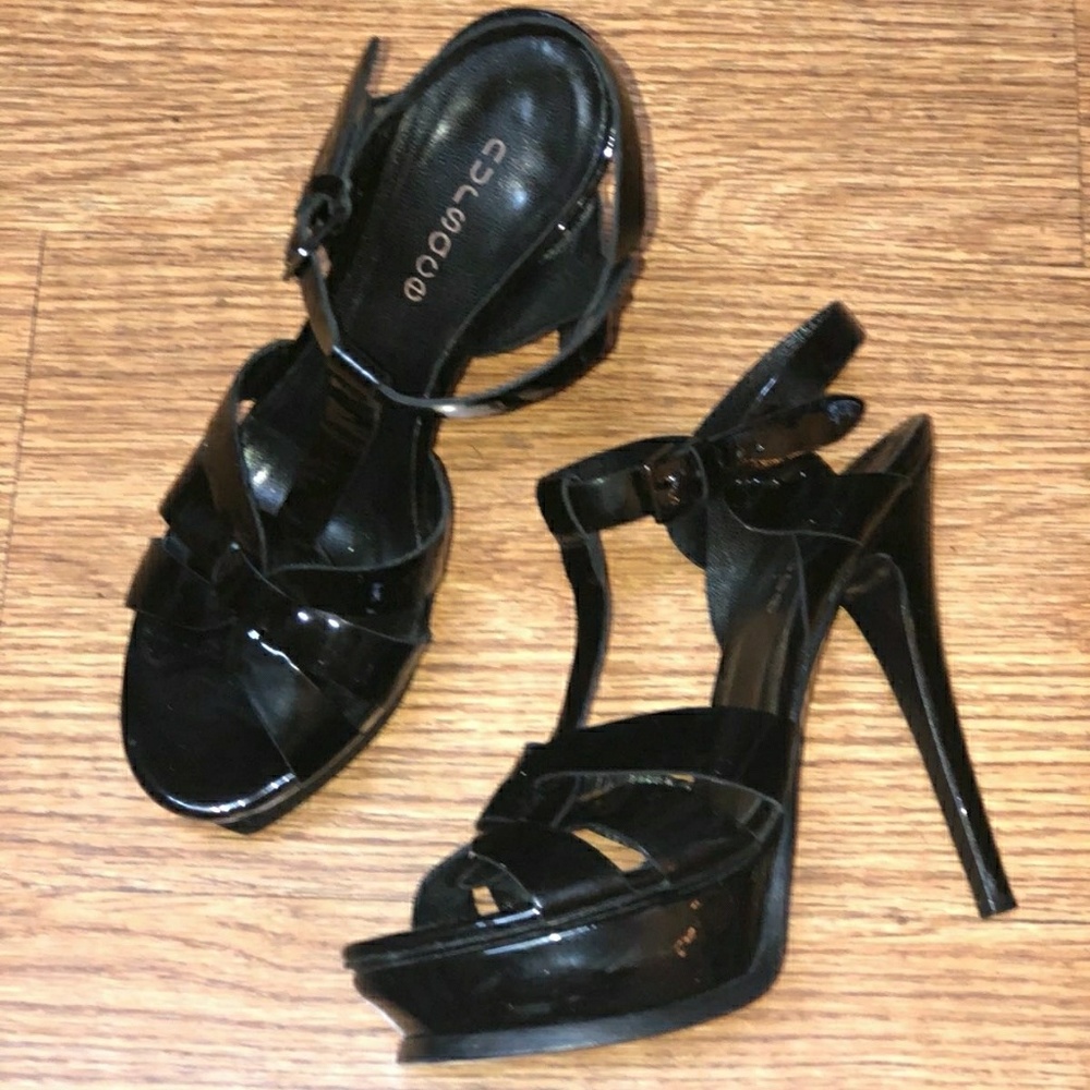 Black patten leather open toe pumps heels